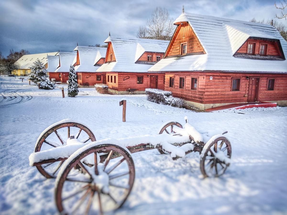 Hotel Koliba Greta Липтовска-Сиельница Экстерьер фото
