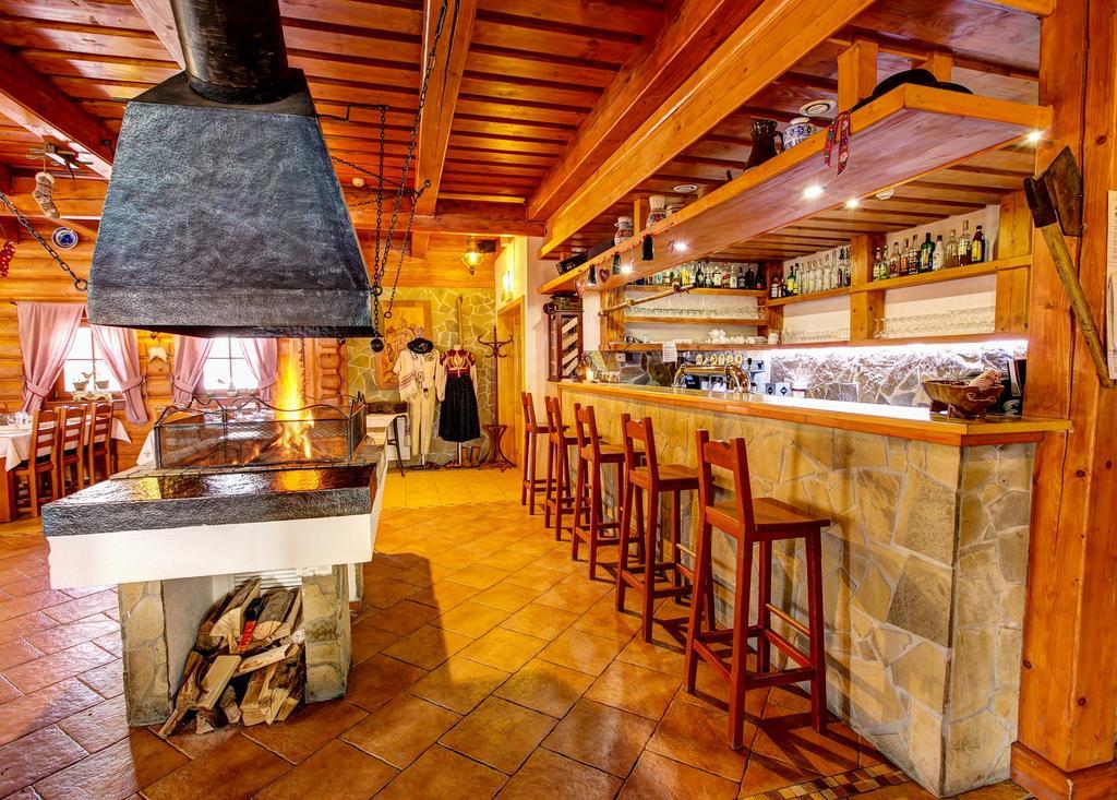 Hotel Koliba Greta Липтовска-Сиельница Экстерьер фото