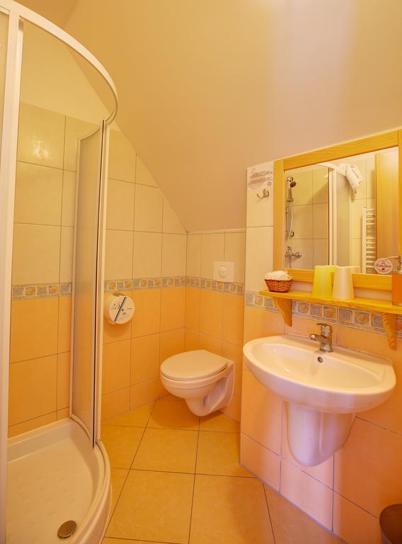 Hotel Koliba Greta Липтовска-Сиельница Экстерьер фото